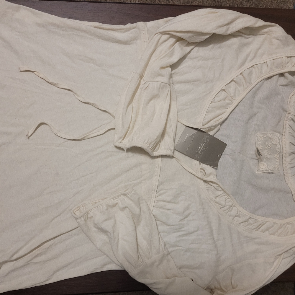 Deletta Creme top (from Anthropology)